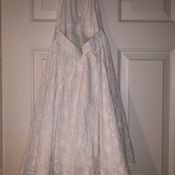 Billabong “like heaven” woven halter dress - Picture 4 of 5